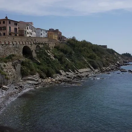 On The Tuscan Coast 아파트 피옴비노